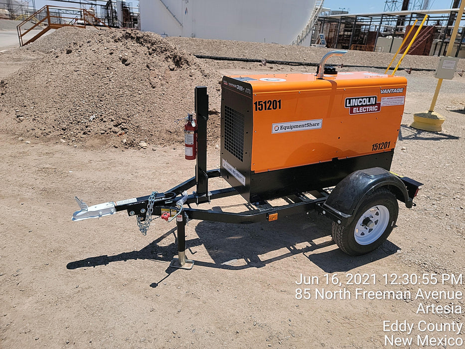 2021 Lincoln Electric Vantage 322 Vantage 322 Ready Pak 3 w/ Telematics & Decals, ORANGE (includes trailer, cable rack, fender light kit)