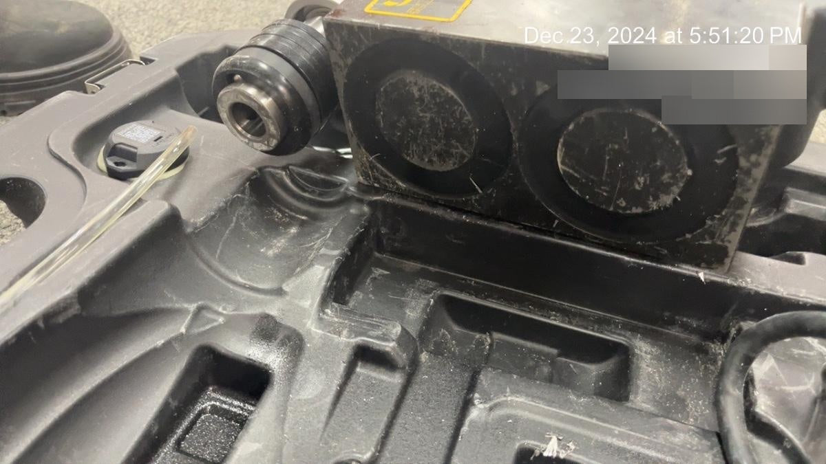 2023 DEWALT DWE1622K
