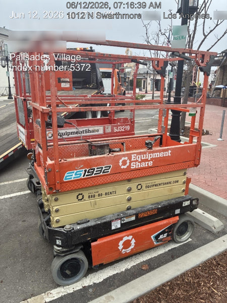 2022 JLG ES1932