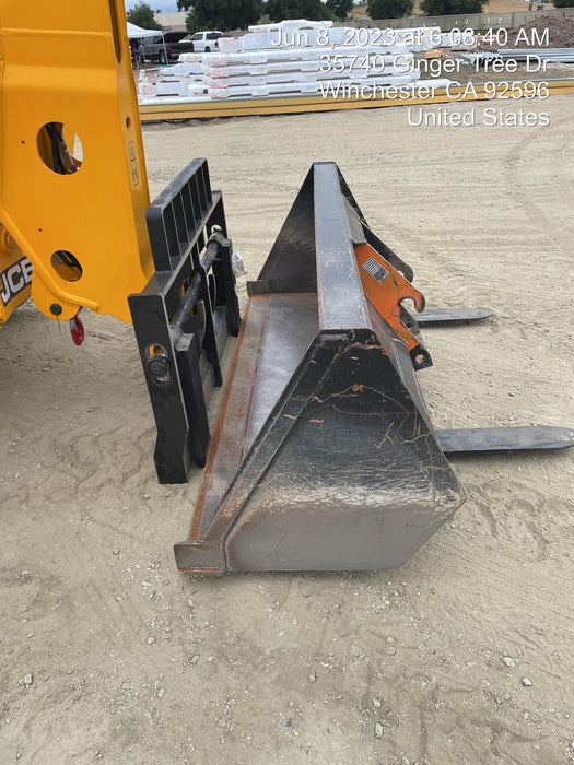 2020 JLG 1001095418S