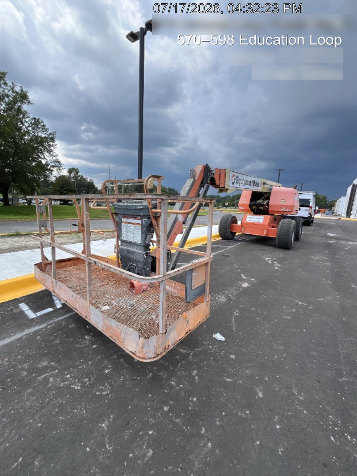 2021 JLG 660SJ