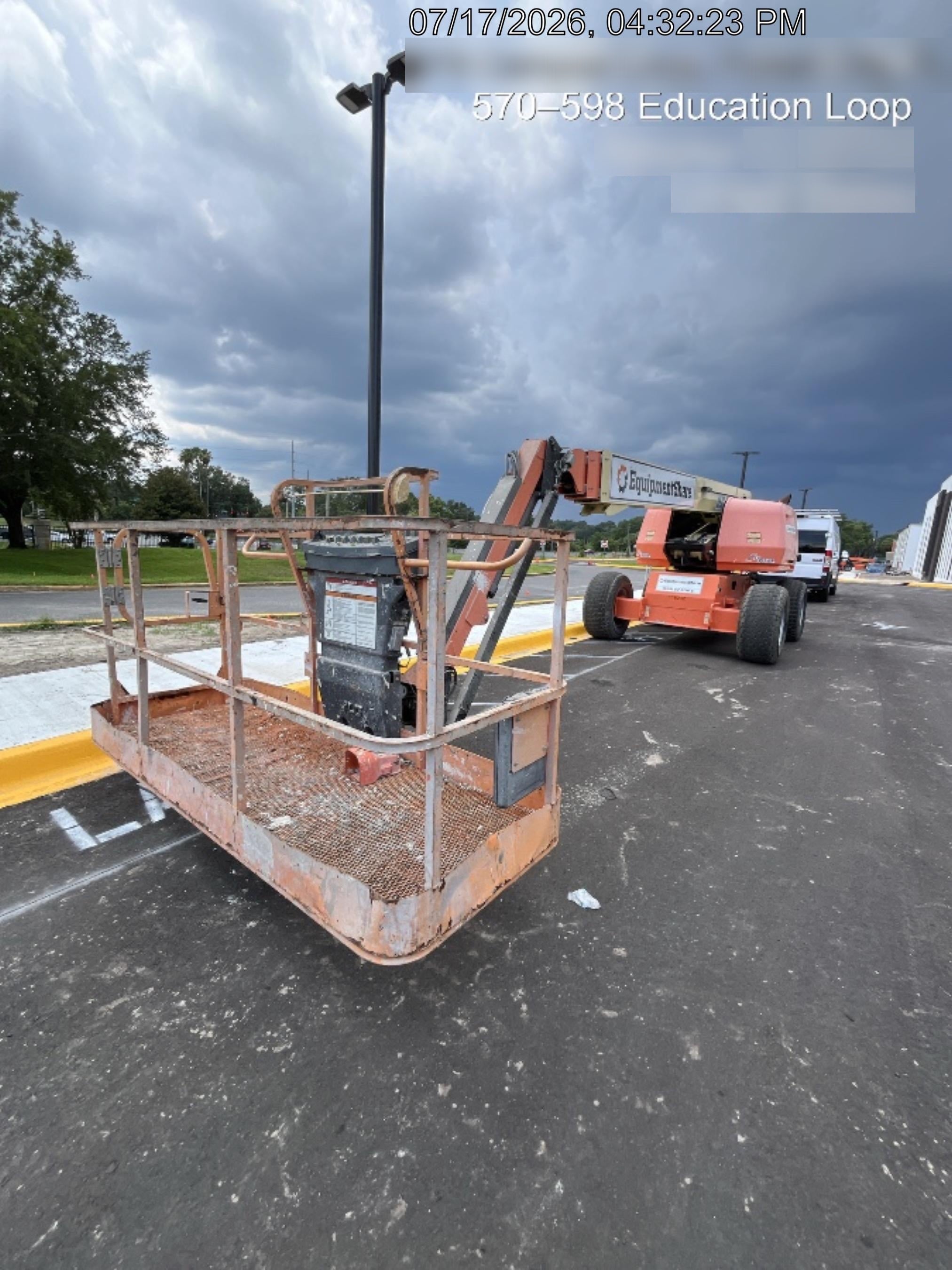 2021 JLG 660SJ