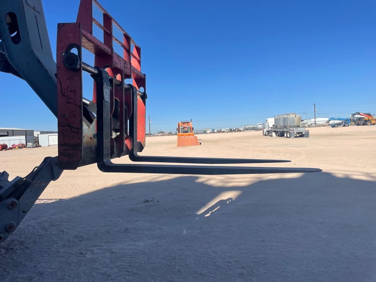 2018 Skyjack SJ1056 TH Skyjack 1056 TH Telehandler w/Open ROPS, Work Lights/Beacon, Solid Tires, 60" Carriage and Forks