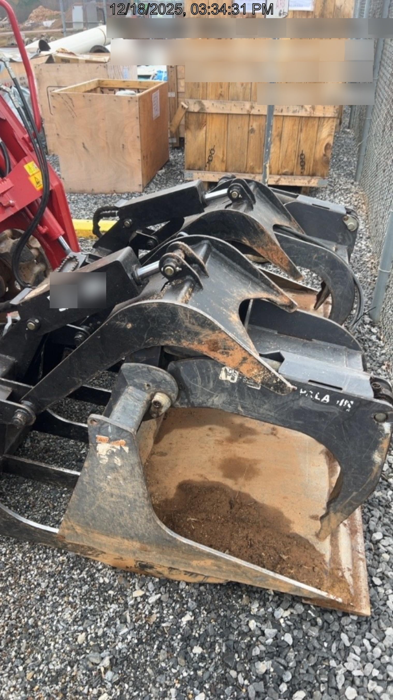 2020 PALADIN 76" Scrap Grapple Bucket - Paladin