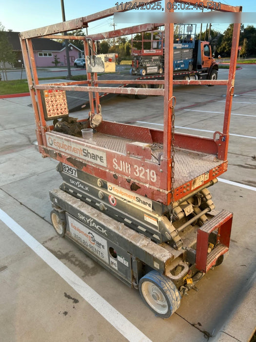 2018 SKYJACK SJIII-3219