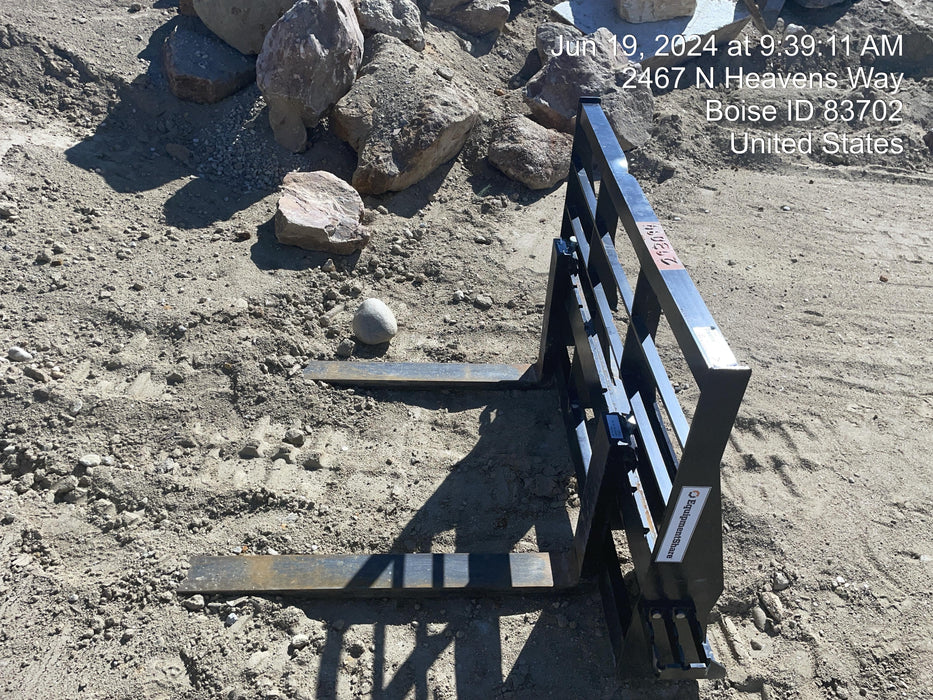 2023 ARROW MATERIAL HANDLING 48" Pallet Forks - Arrow