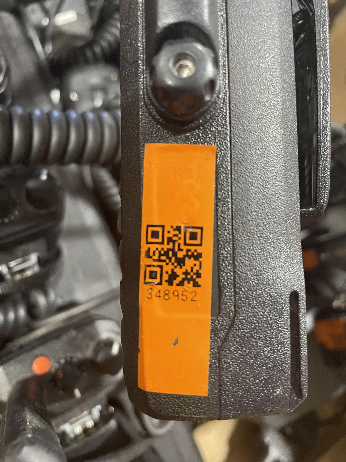 2023 MOTOROLA R7 DISPLAY