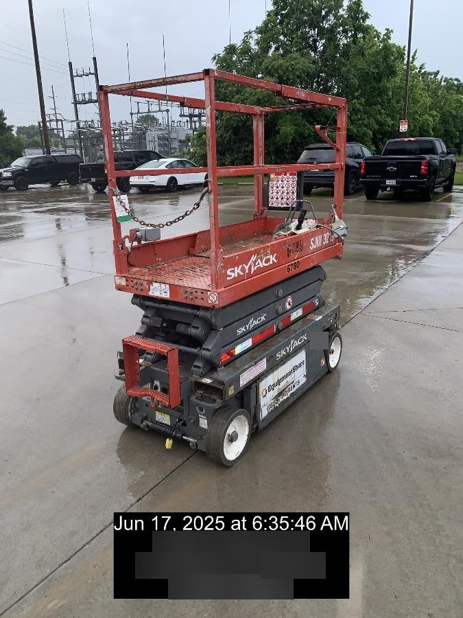 2018 SKYJACK SJIII-3219