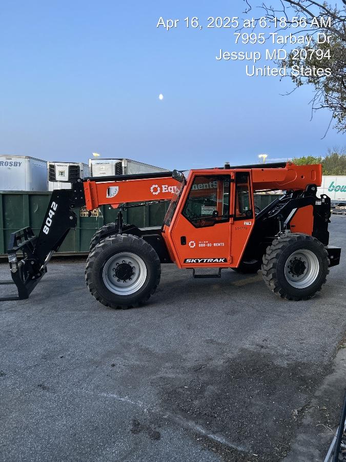 2025 SKYTRAK 8042