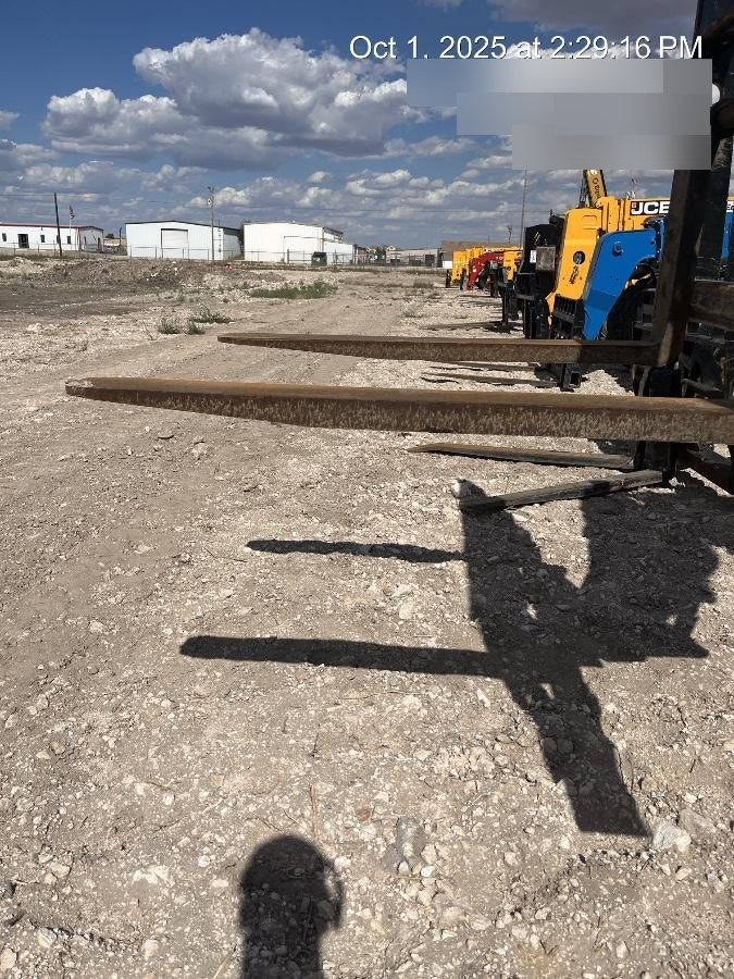 2021 MANITOU MTA8044
