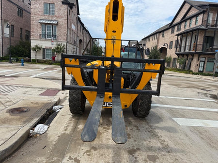 2025 JCB 510-56
