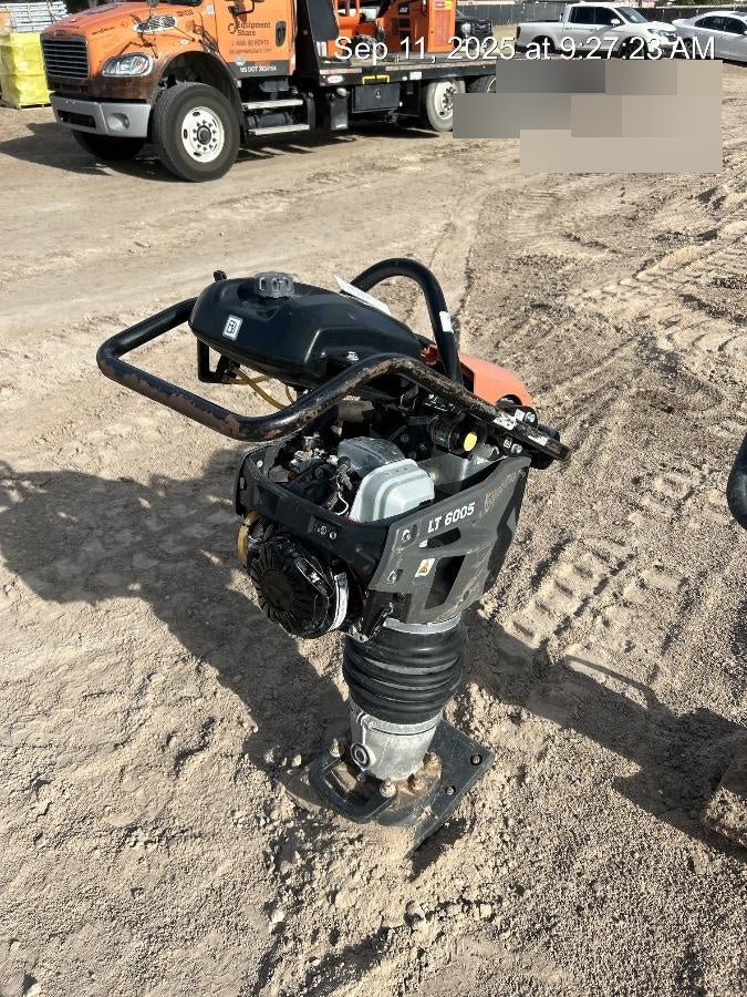 2025 HUSQVARNA LT6005