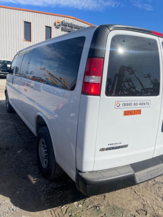 2025 CHEVROLET Express Van - Rental