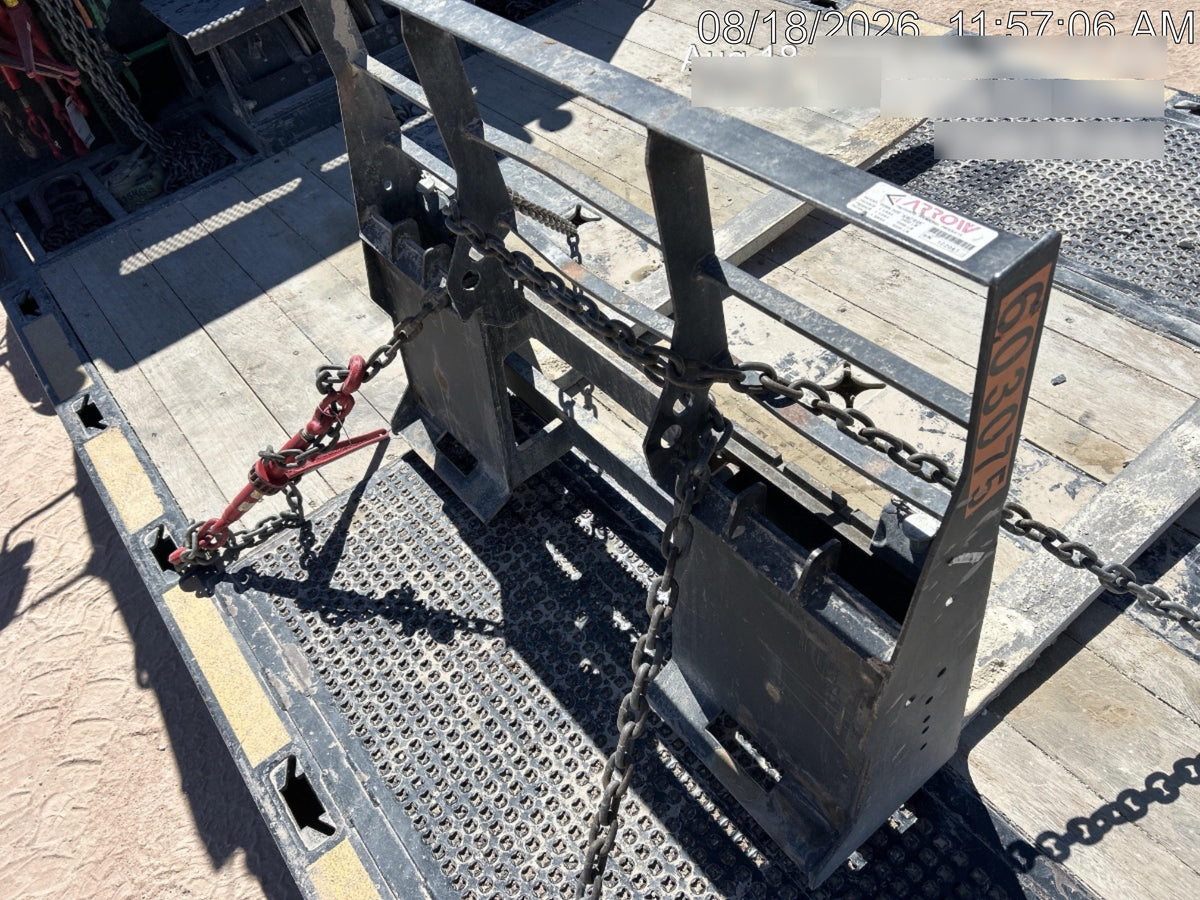 2025 ARROW MATERIAL HANDLING 24" Pallet Fork Frame
