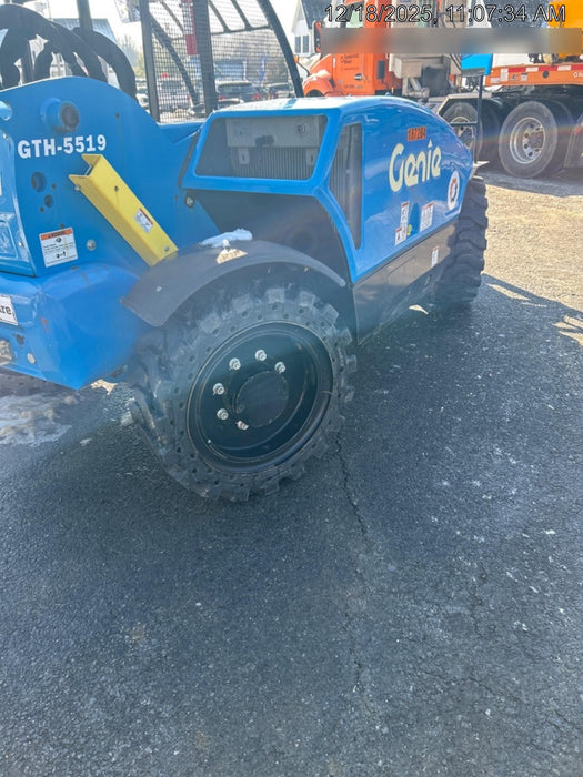 2021 GENIE GTH-5519