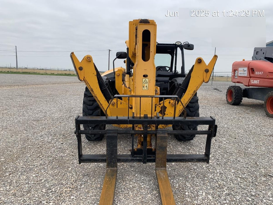 2020 JCB 512-56