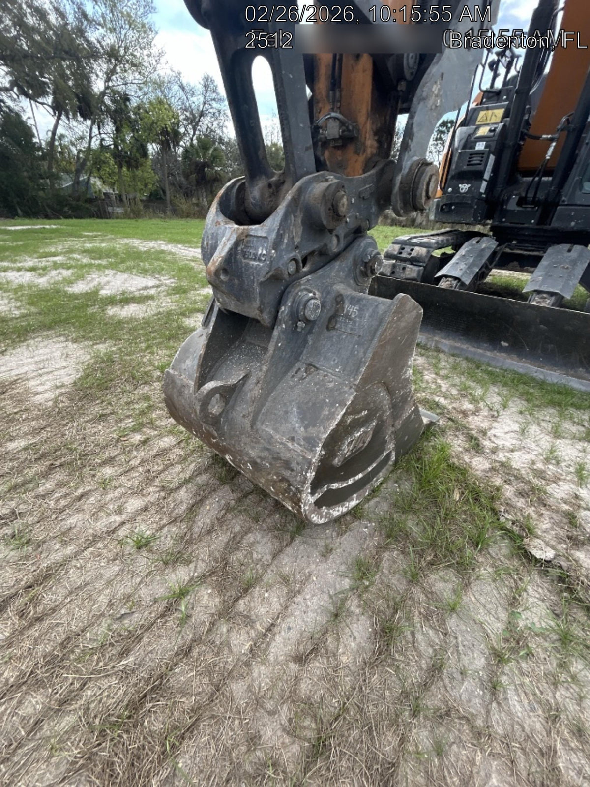 2025 CASE 36" Bucket - Case