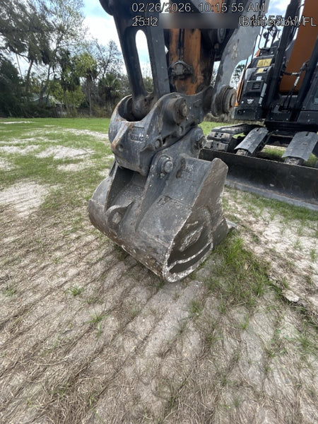 2025 CASE 36" Bucket - Case