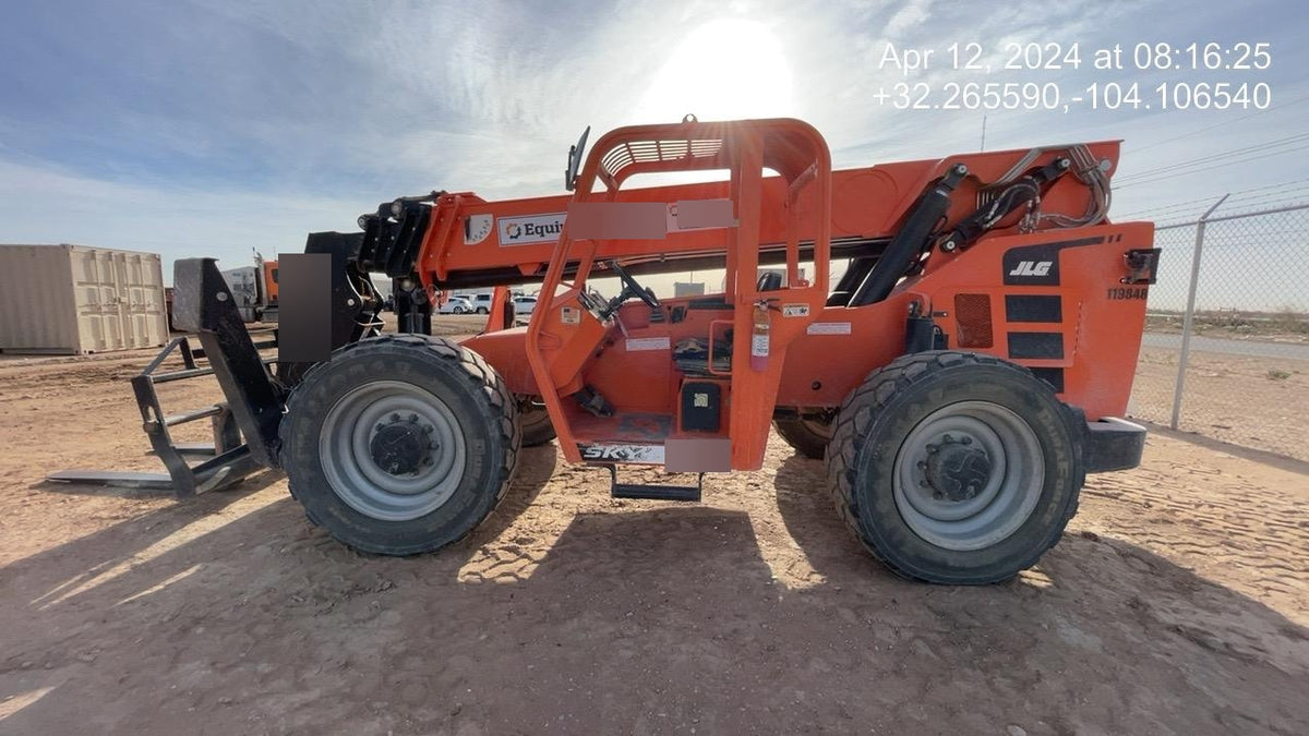 2021 SKYTRAK 12054