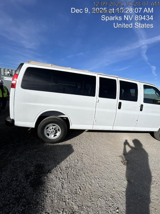 2025 CHEVROLET Express Van - Rental
