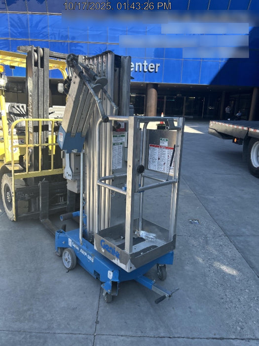 2019 GENIE AWP-30S