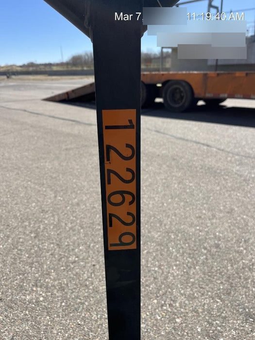 2020 STRONGWAY 4400 lb Pallet Jack