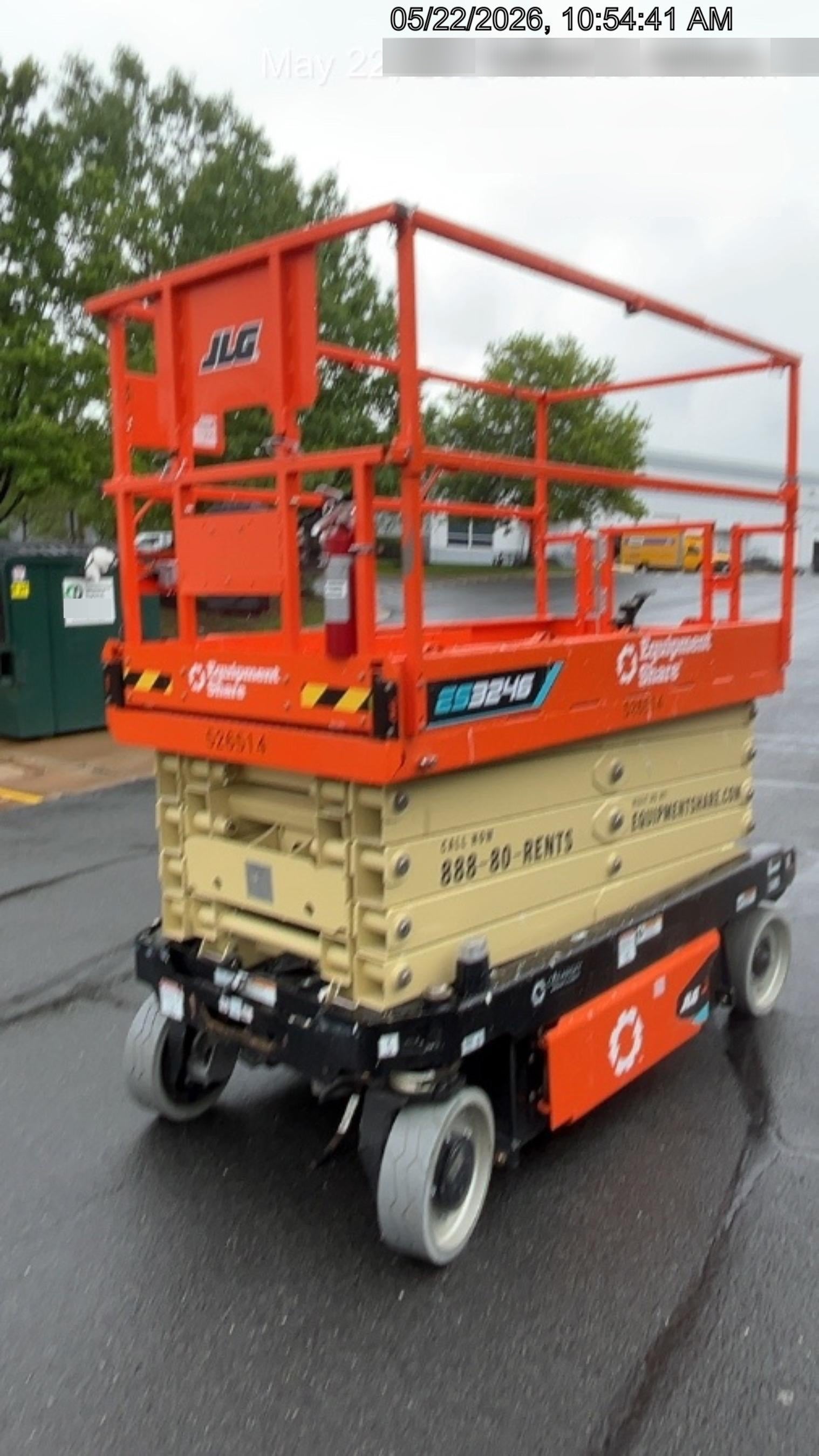 2025 JLG ES3246