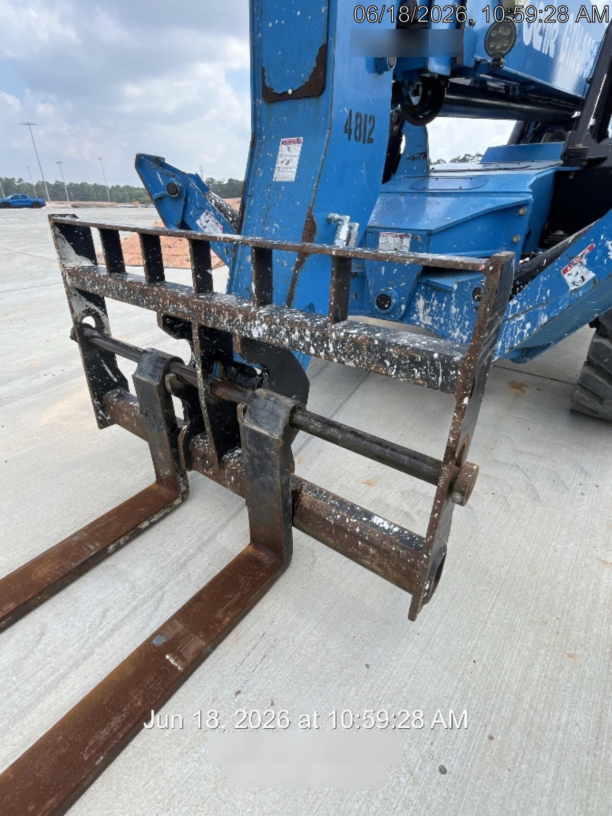 2017 Genie GTH-1056 Genie GTH1056, Solid Tires, 60" carriage, Light Kit, Open ROPS
