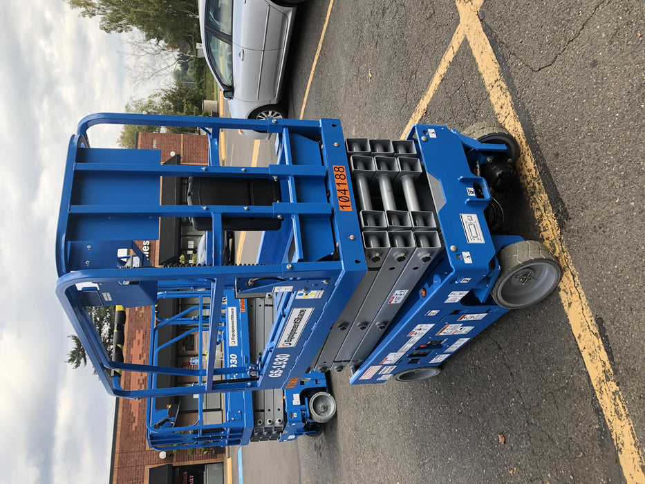 2020 Genie GS-1930 Standard Machine, 800W Inverter