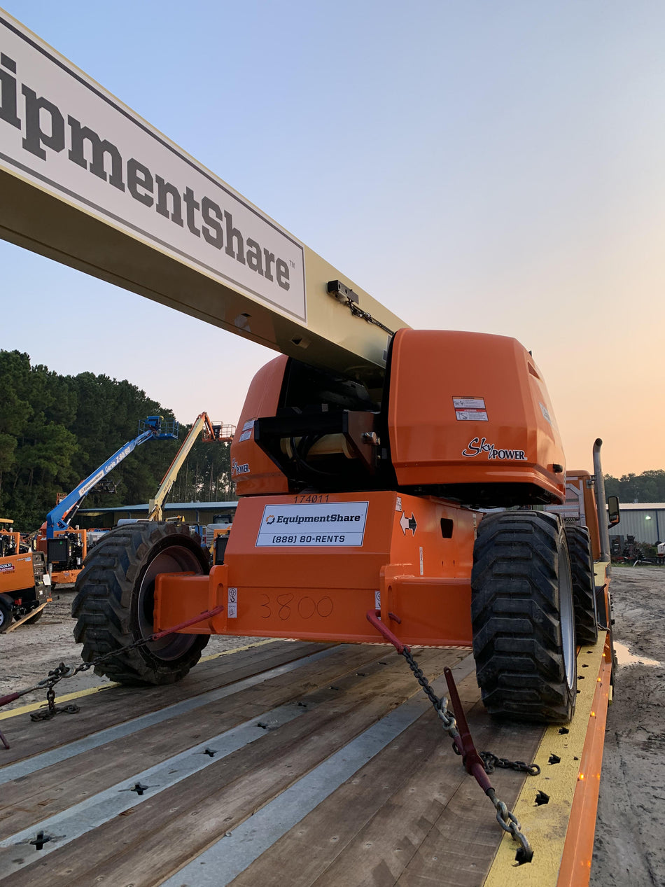 2021 JLG 660SJ