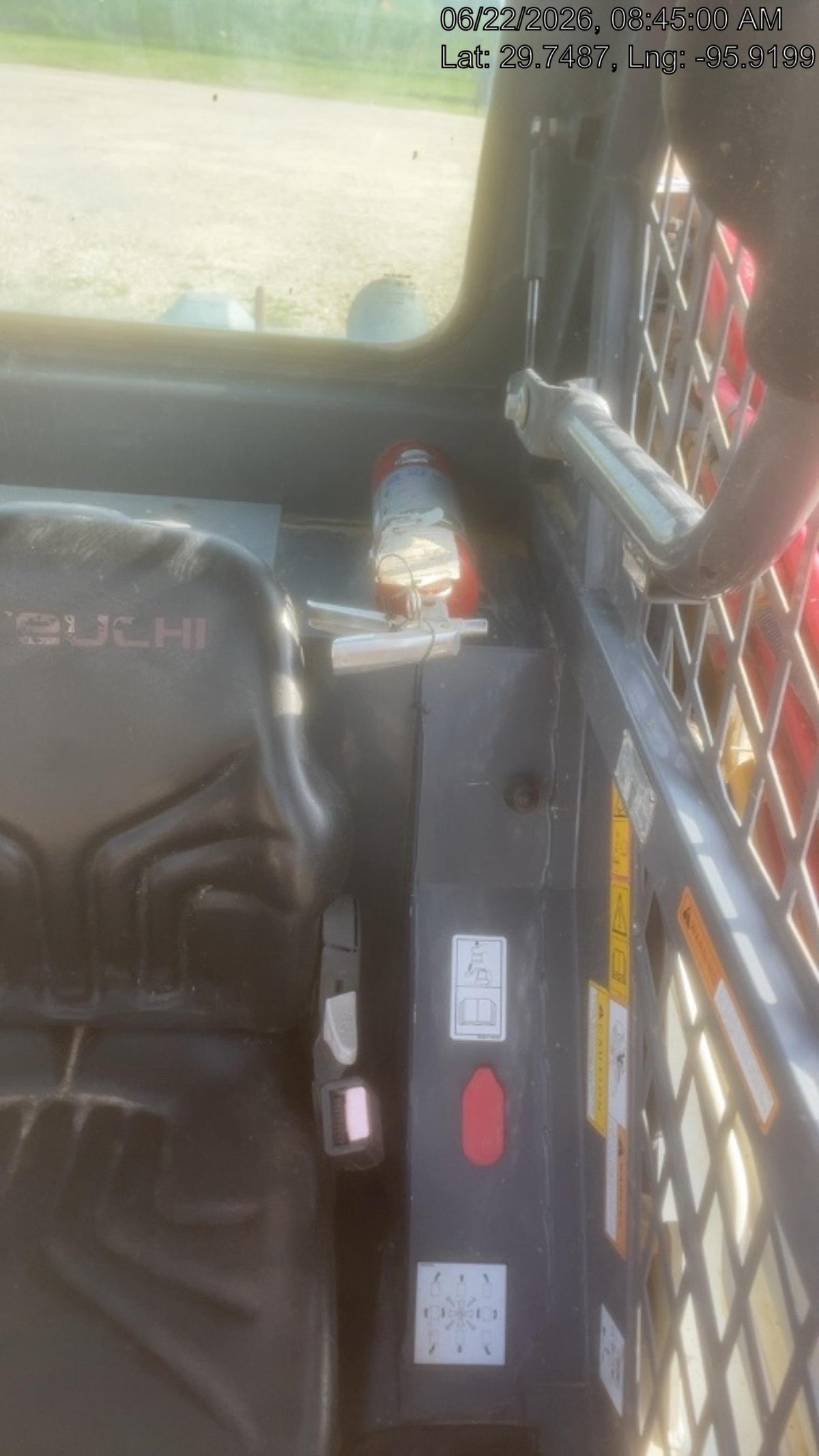 2023 TAKEUCHI TL6R