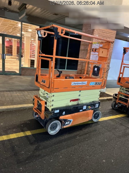 2021 JLG ES1932