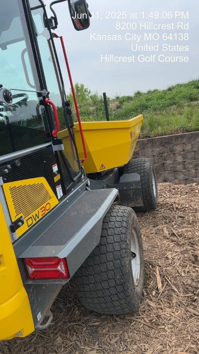 2025 WACKER NEUSON DW311 Cab Turf Tires