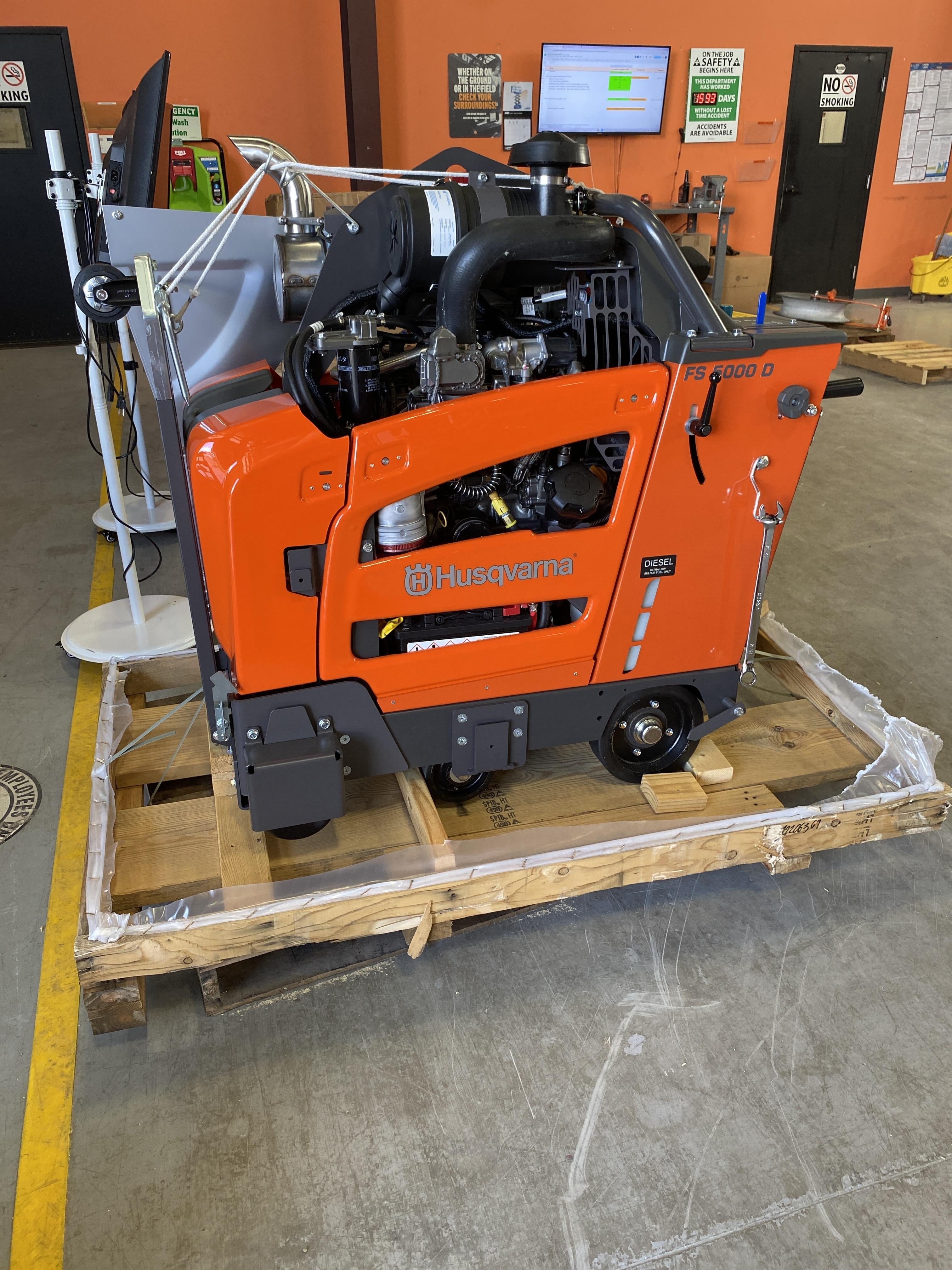 2026 HUSQVARNA FS5000 D 3-SP 36"