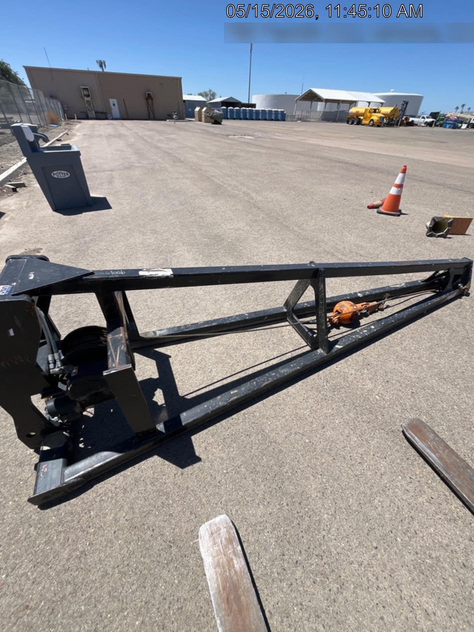 2024 JLG 1001099351