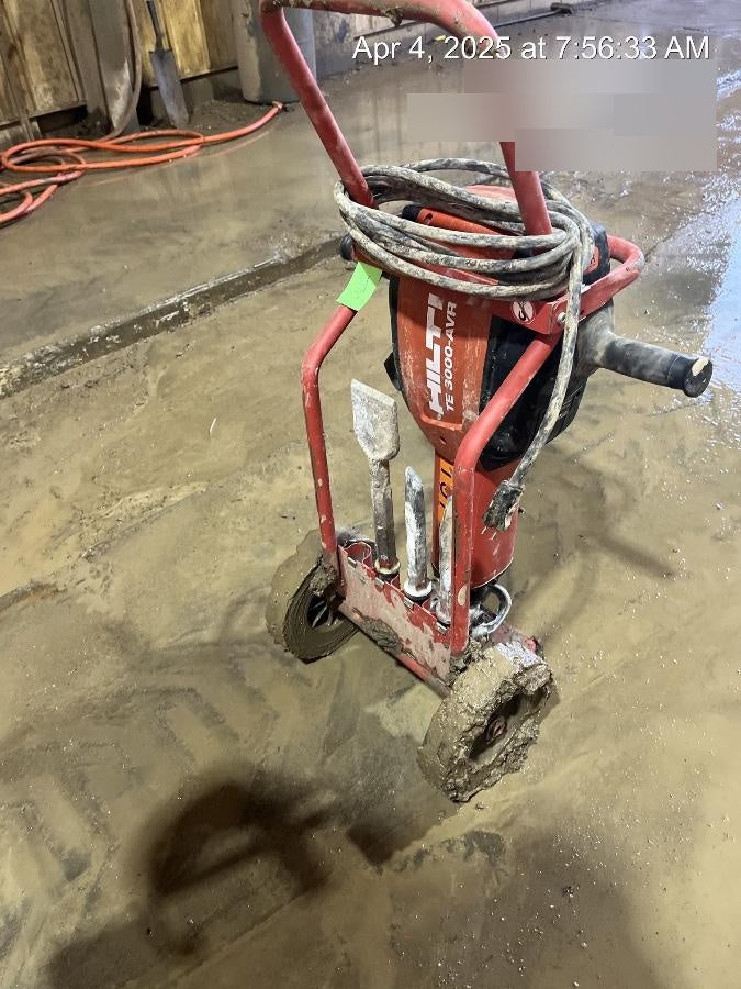 2021 HILTI TE 3000-AVR