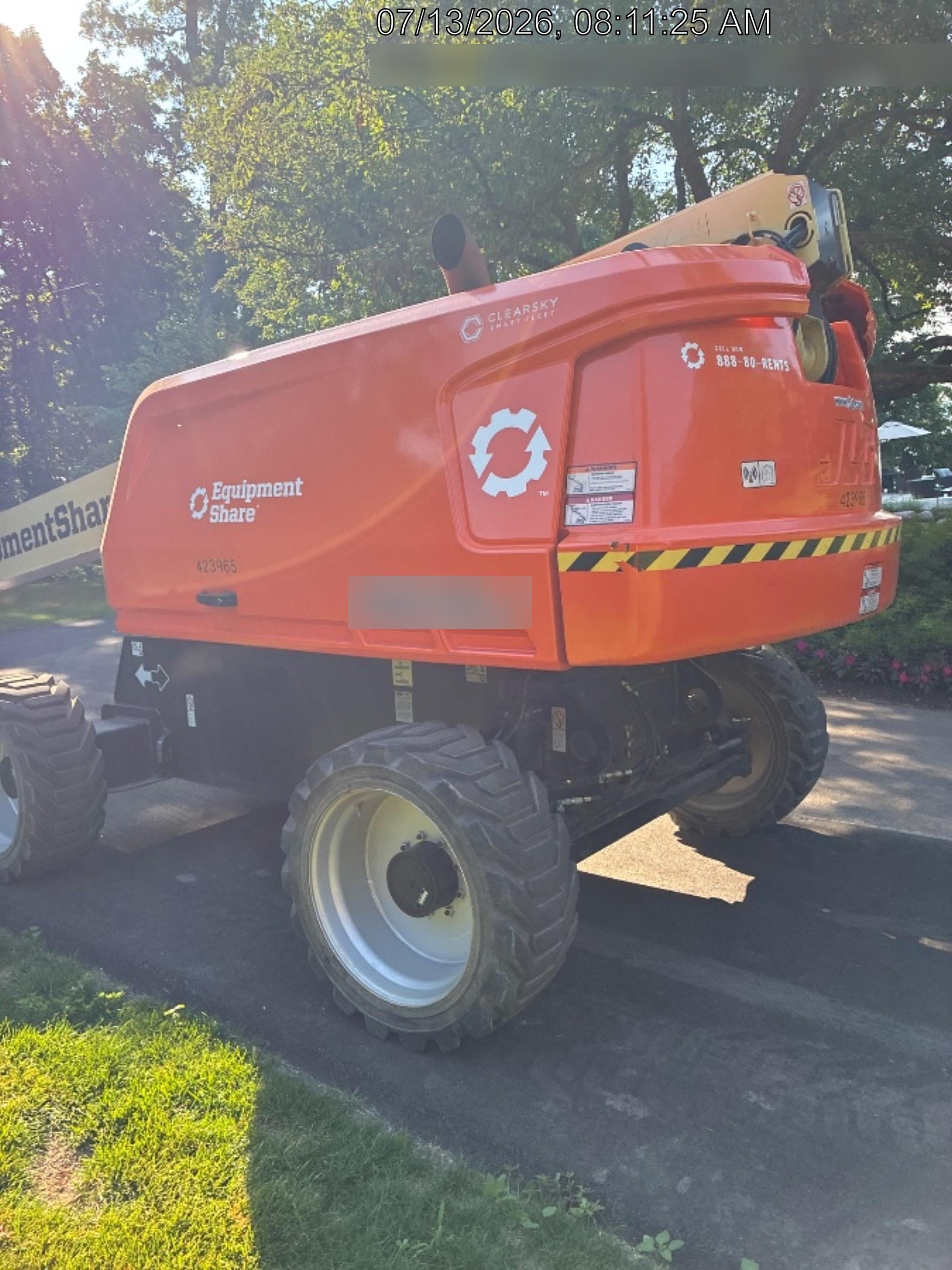 2024 JLG 660SJ