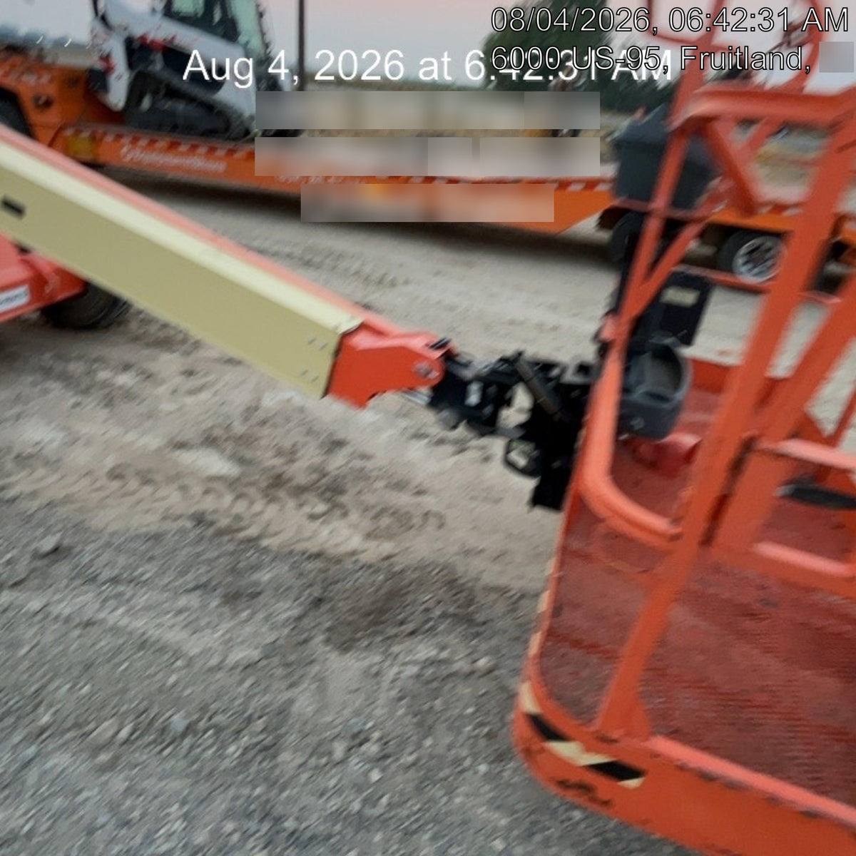 2021 JLG 400S