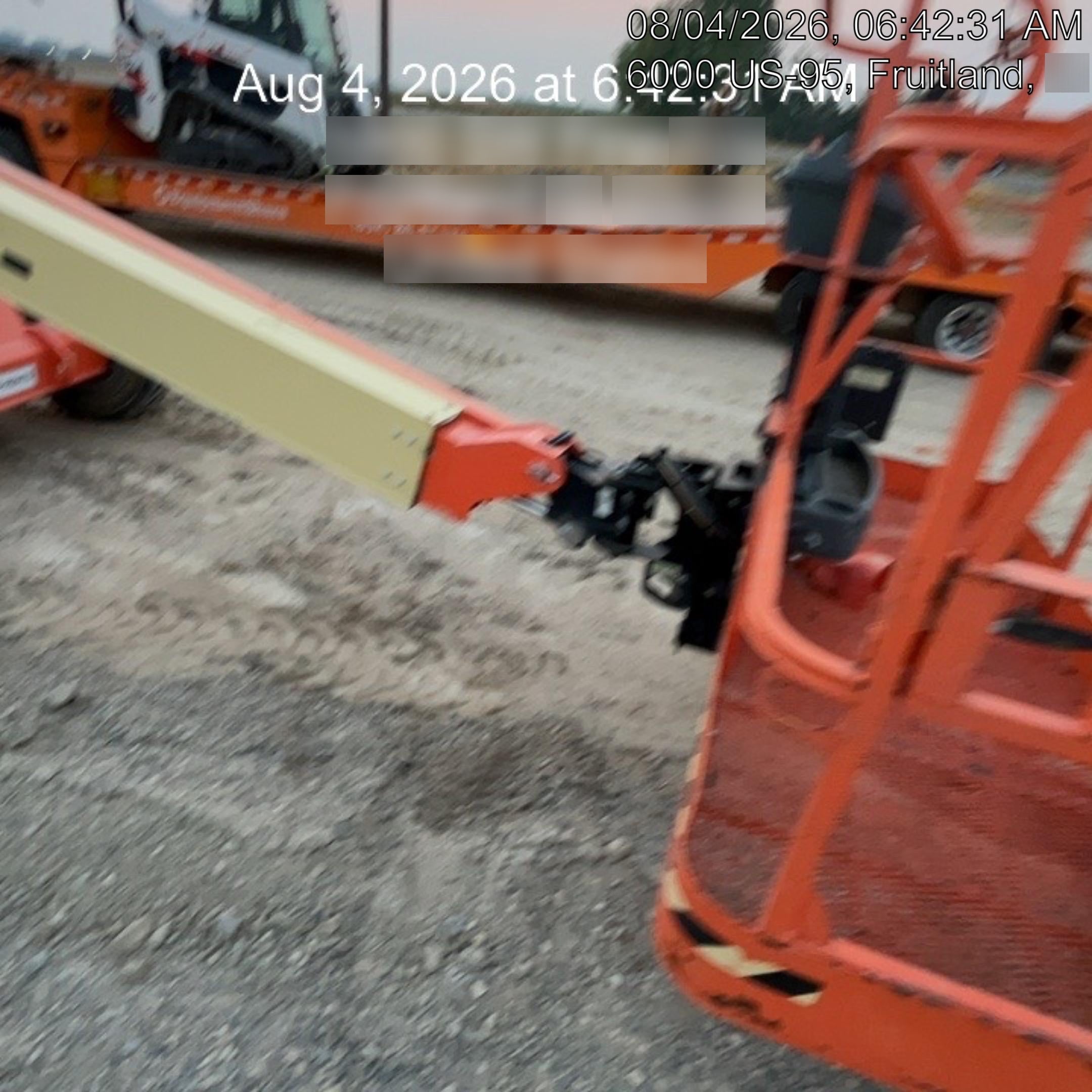 2021 JLG 400S