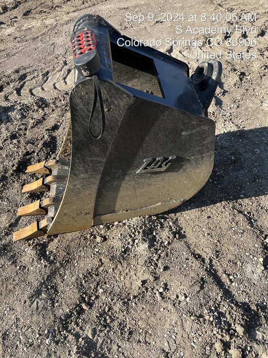 2024 TAG MANUFACTURING 18" Bucket - Tag