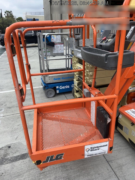 2021 JLG 26E