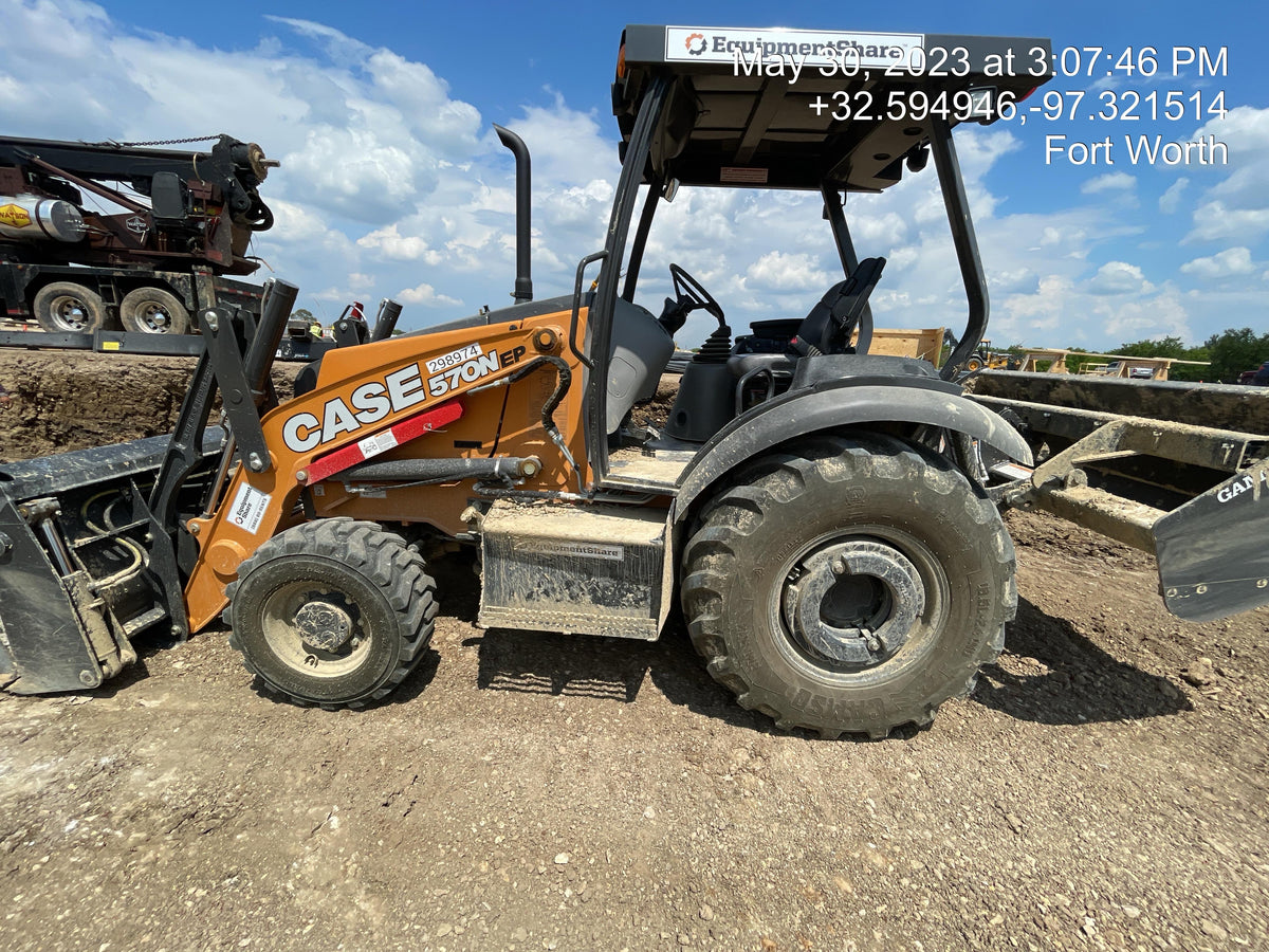 2023 CASE 570N EP