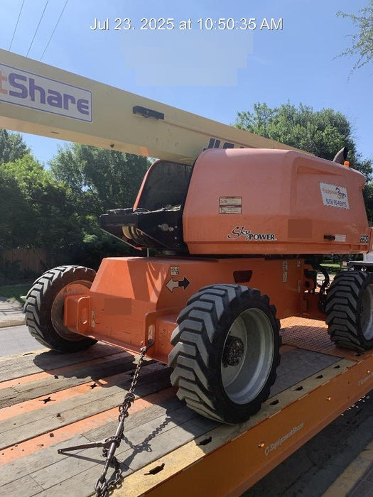 2019 JLG 660SJ 4WD w/Deutz Diesel Engine, FF Tires, Beacon, Welder-Ready Package