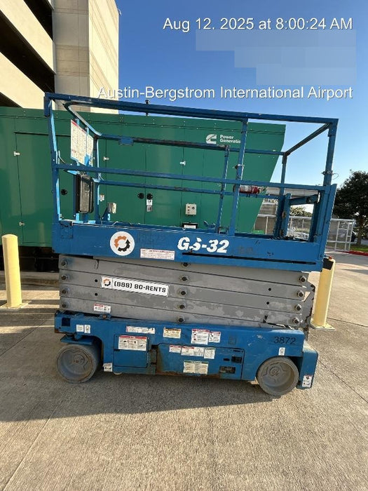 2017 Genie GS-3232 Genie GS3232 Scissor Lift