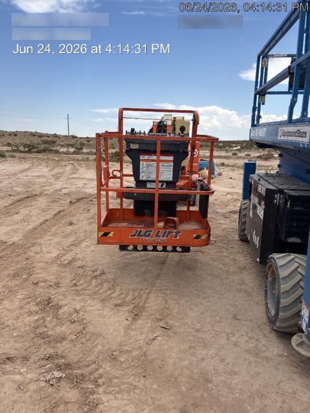 2021 JLG E400AJP Narrow