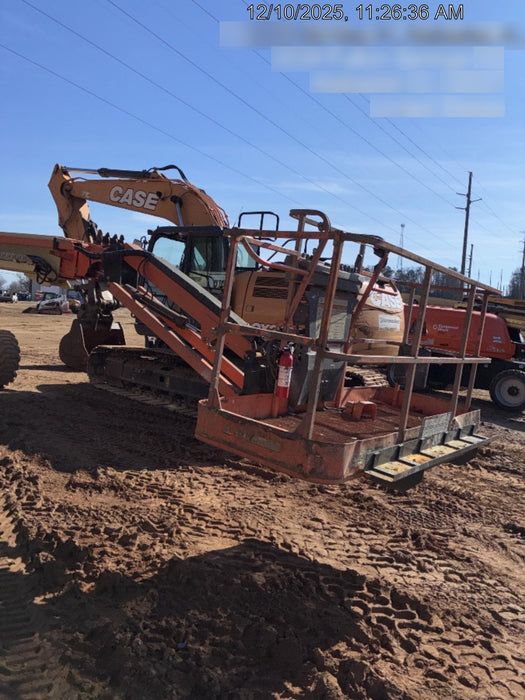 2019 JLG 660SJ