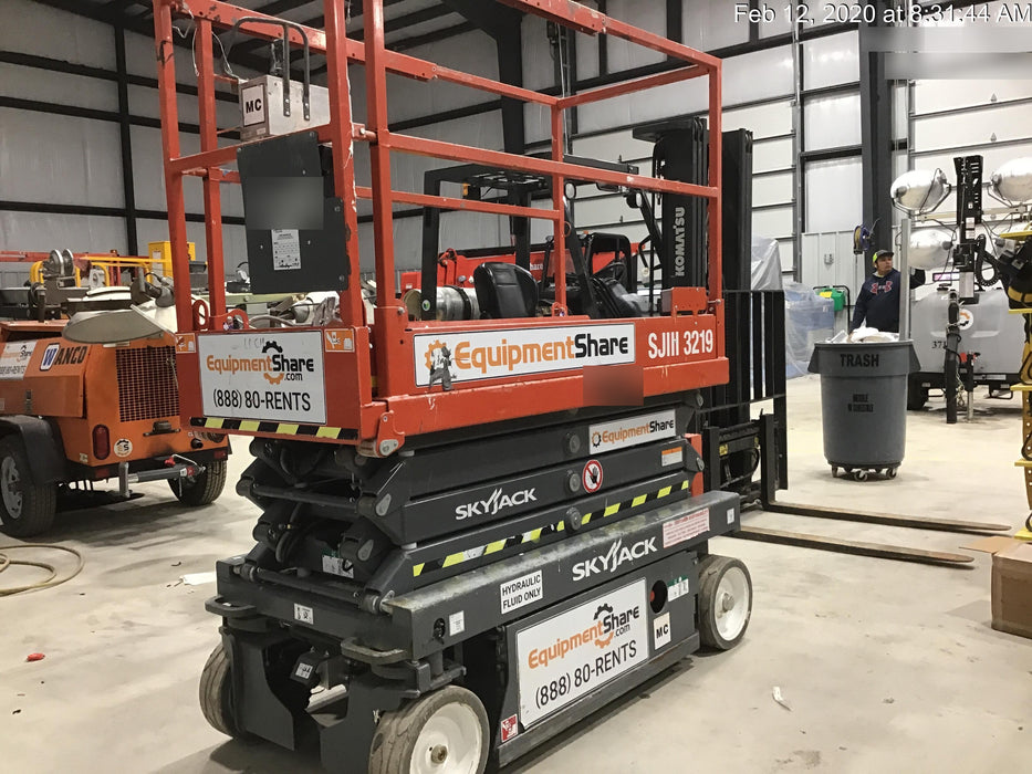 2018 SKYJACK SJIII-3219