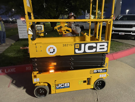 2024 JCB S1932E