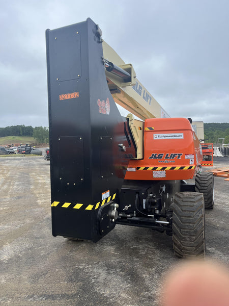 2023 JLG 800AJ
