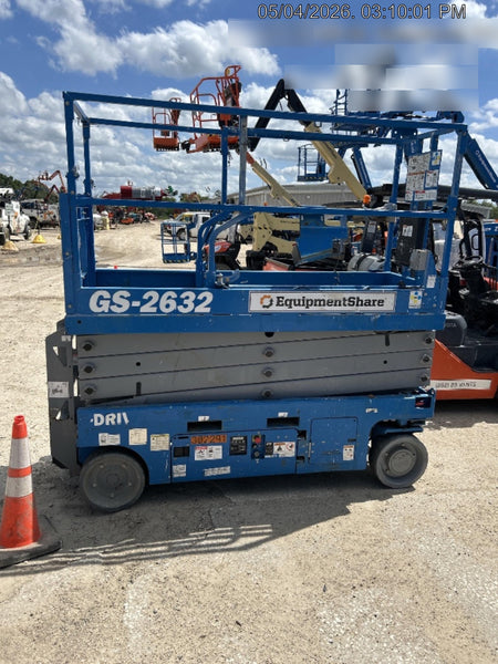 2023 GENIE GS-2632